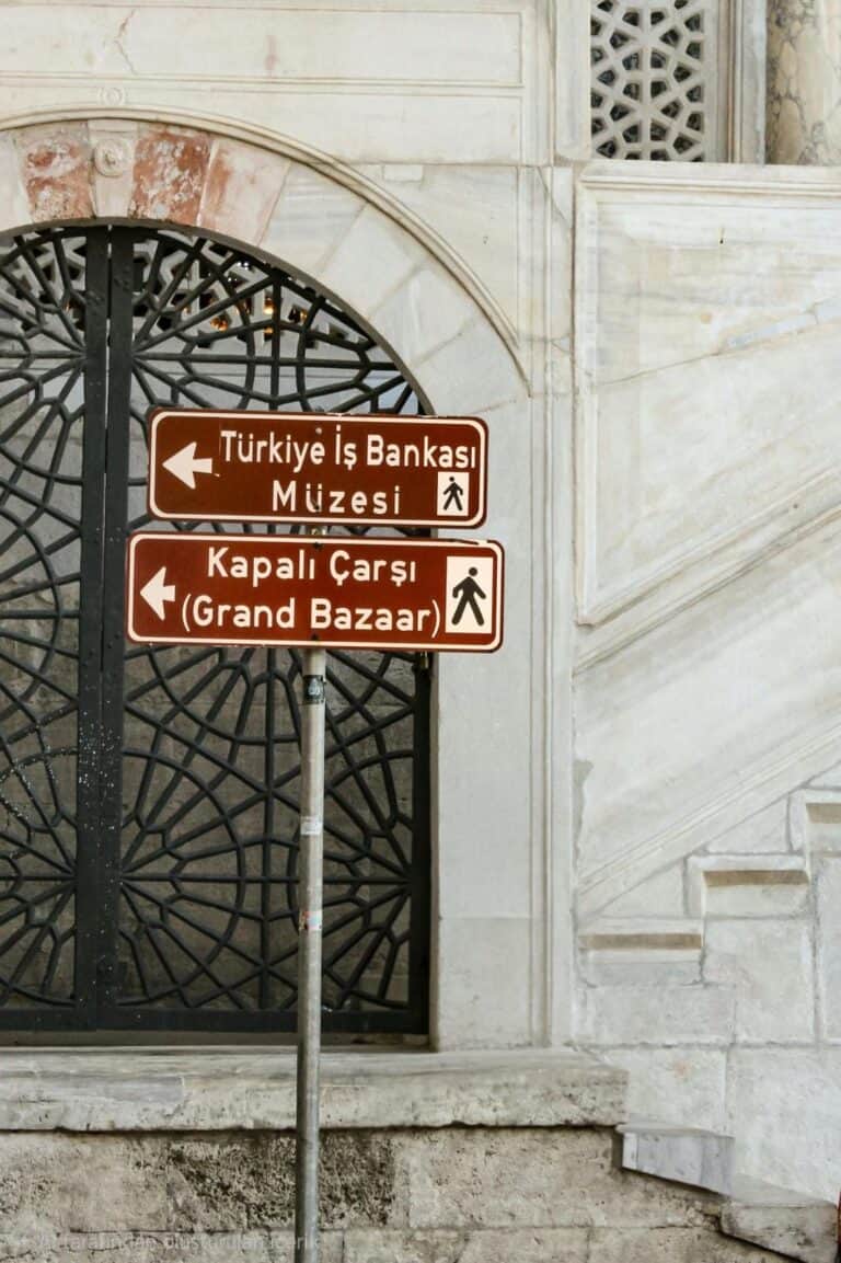 Satışta Kültürel Kodlar: Türkiye’de Satış Yapmak Neden Farklıdır?